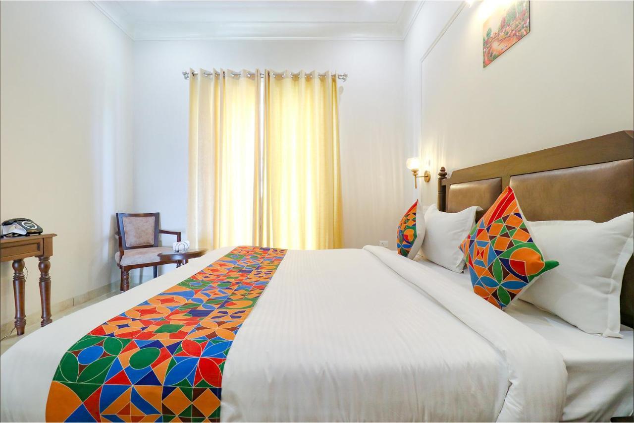 FabHotel K9 Villa Ludhiana Esterno foto