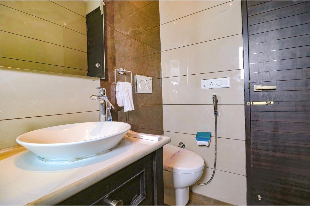 FabHotel K9 Villa Ludhiana Esterno foto