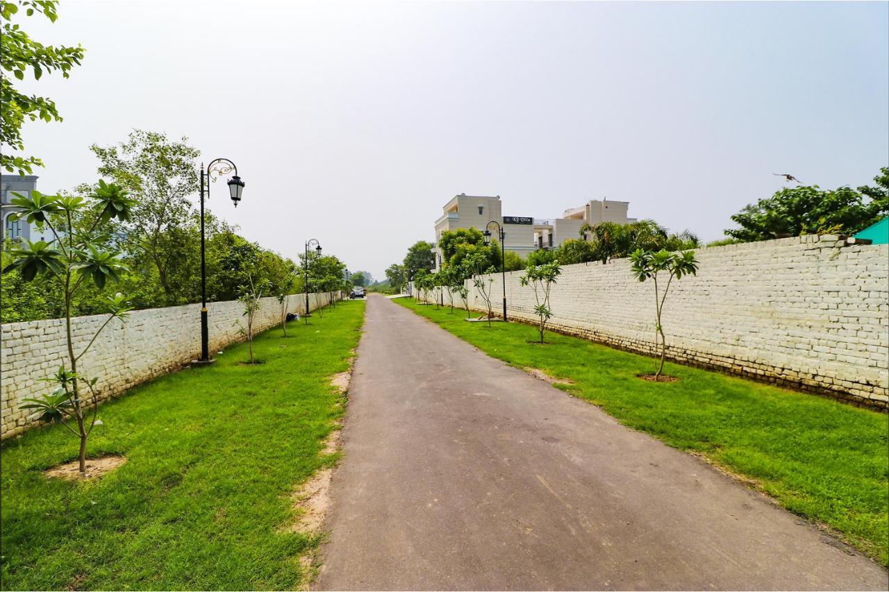 FabHotel K9 Villa Ludhiana Esterno foto