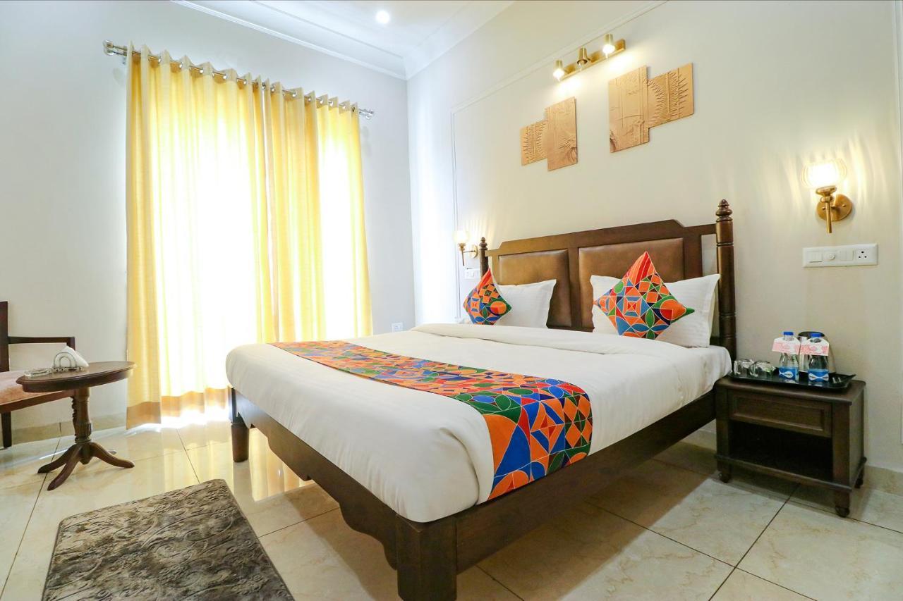 FabHotel K9 Villa Ludhiana Esterno foto